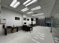 E-centre @ Redhill (D3), Factory #557776541